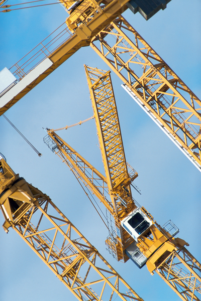 Construction cranes-DirCom-Thinkstocks_credits