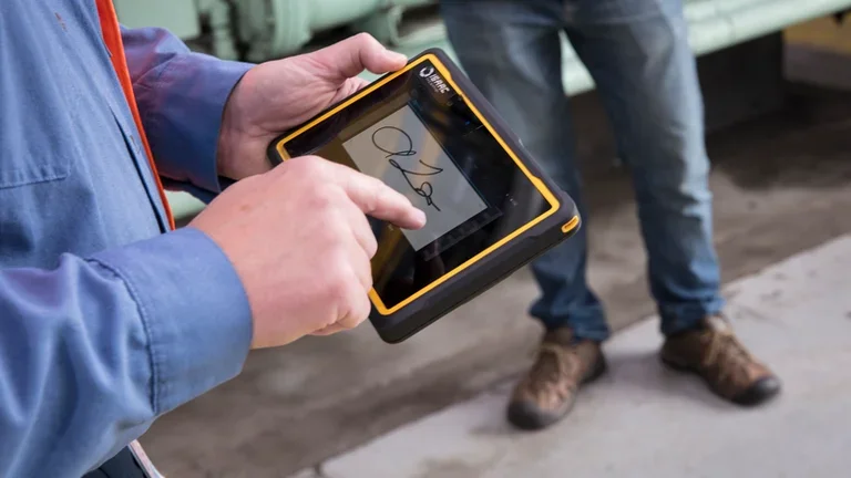 Integrated Bulk Operations in Varennes, Canada 19