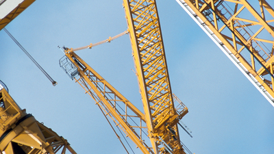 Construction cranes-DirCom-Thinkstocks_credits